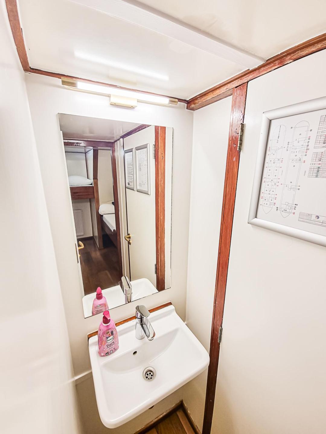 אמסטרדם The Cabin @ Mps Noorderzon מראה חיצוני תמונה